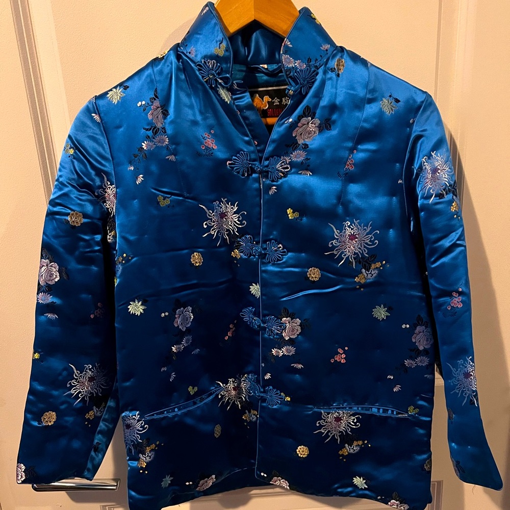 Gorgeous Vintage Silk Asian Jacket